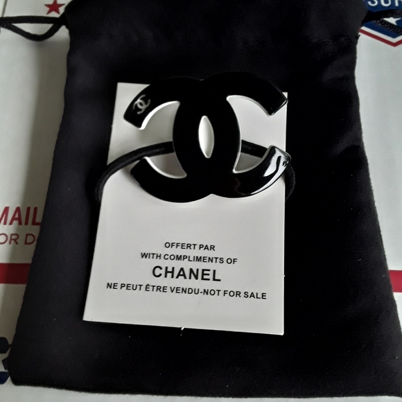 chanel gwp